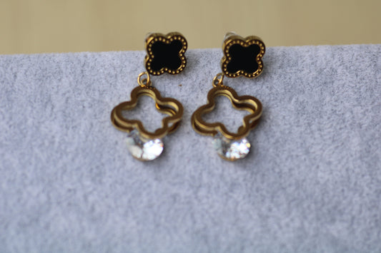 Aretes VC diamante mujer GSJ201