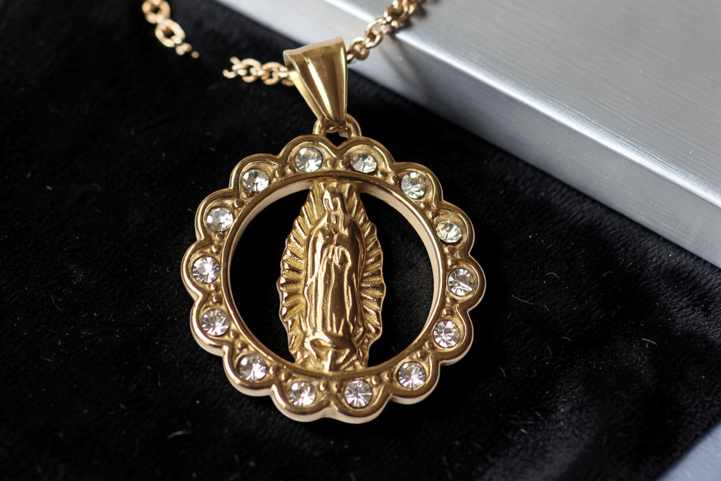 Dije Virgen Piedra GSJ188