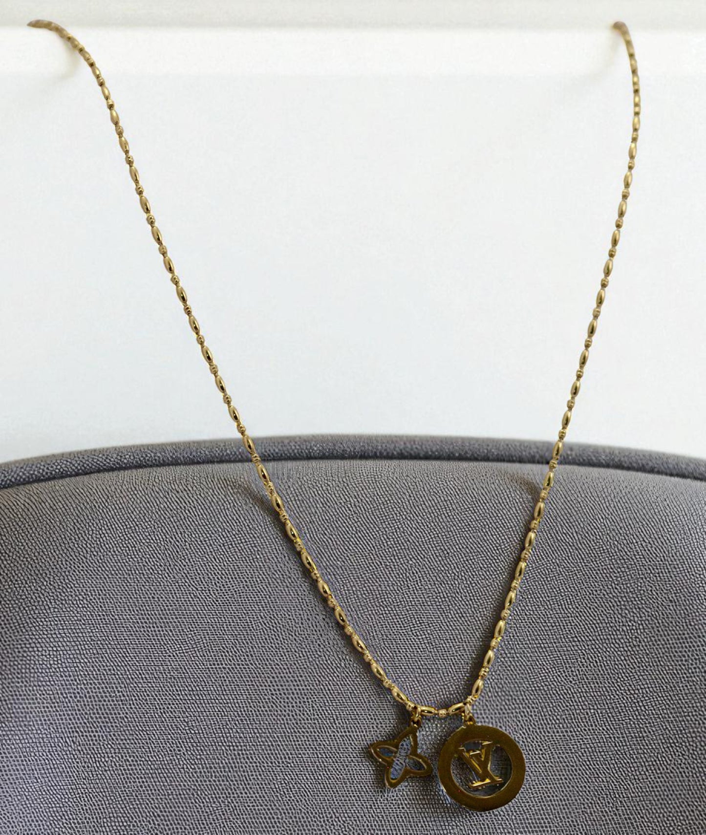 Cadena LV 2 Dijes Mujer -Ref185 GSJ116