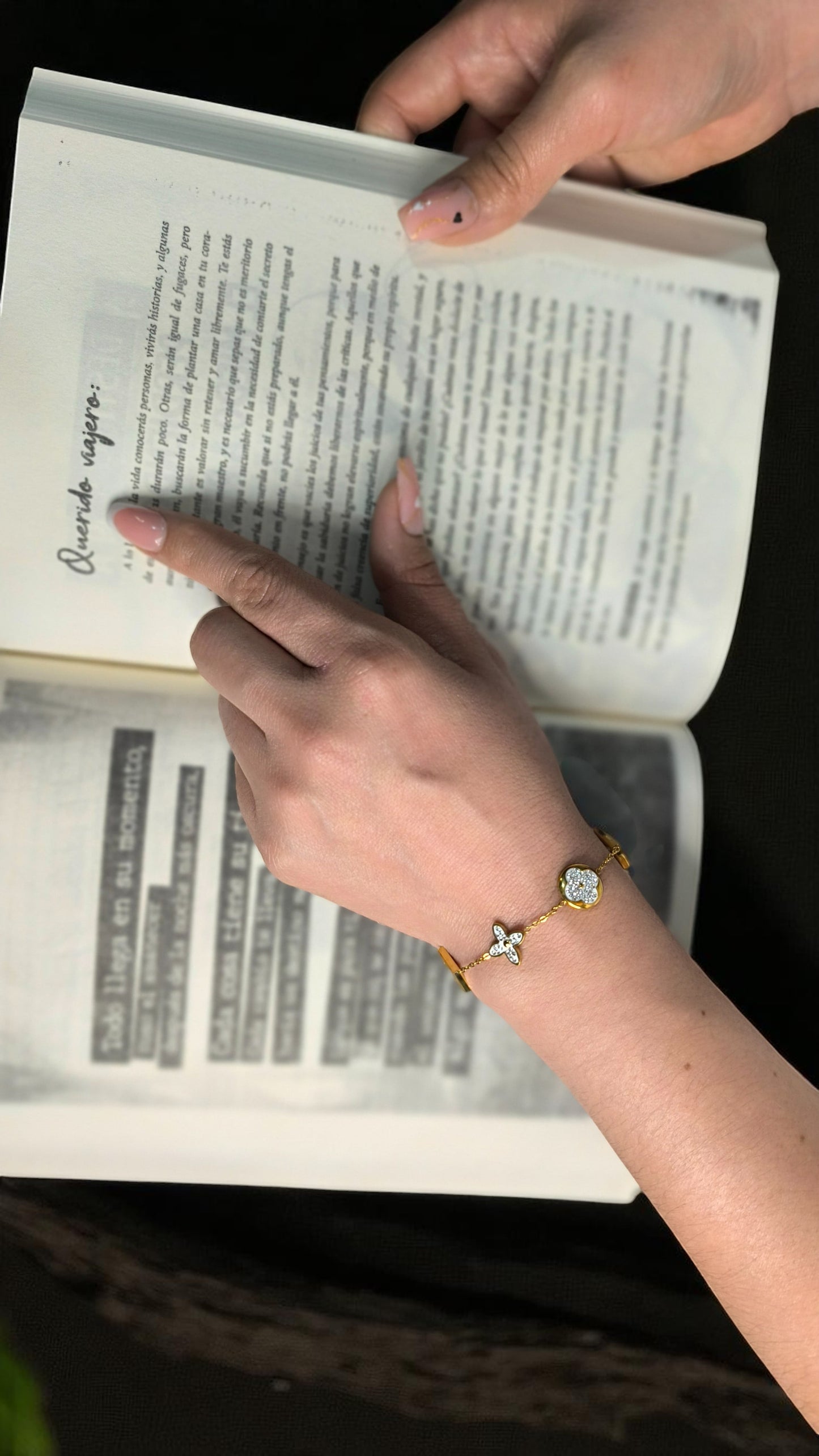 Pulsera Mujer Trébol Piedras GSJ119